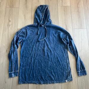 Vineyard Crew Blue Acid Wash Long Sleeve Hooded Tee Size XL